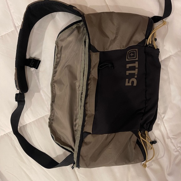 5.11 Tactical Black and Tan Men's Bag - Picture 2 of 11